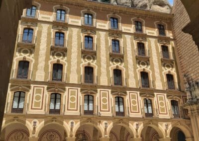 Montserrat klausturbygging
